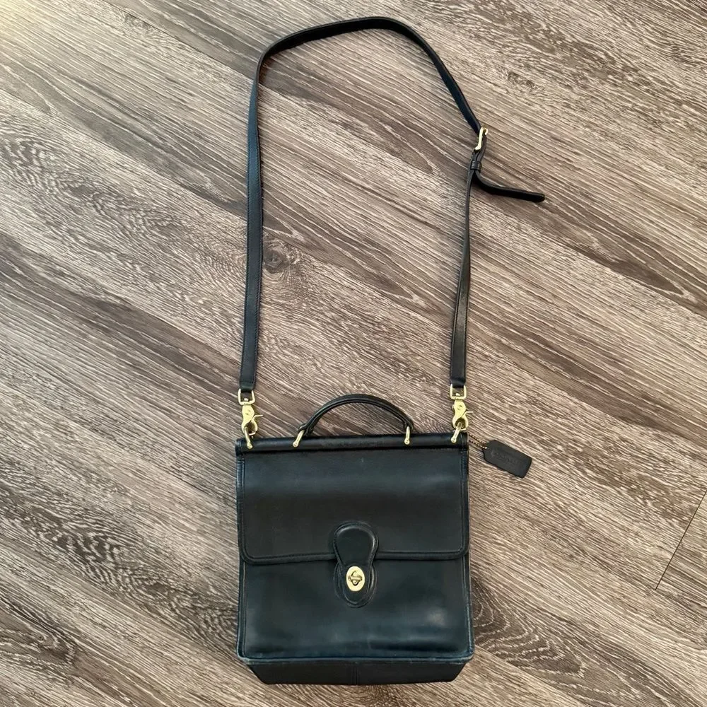 Coach Vintage Willis F13-9927 Leather Bag